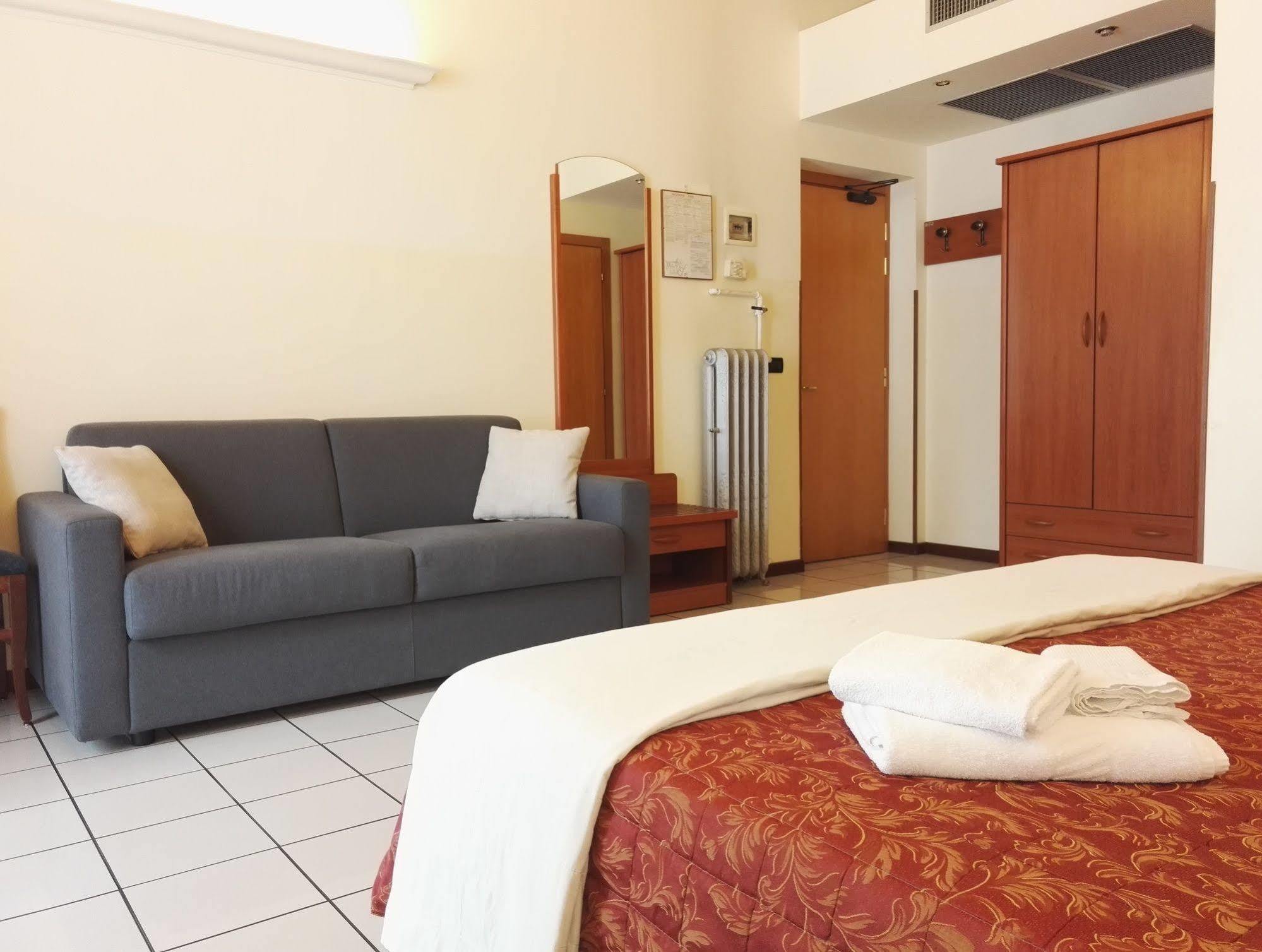Soana City Rooms Genua Buitenkant foto