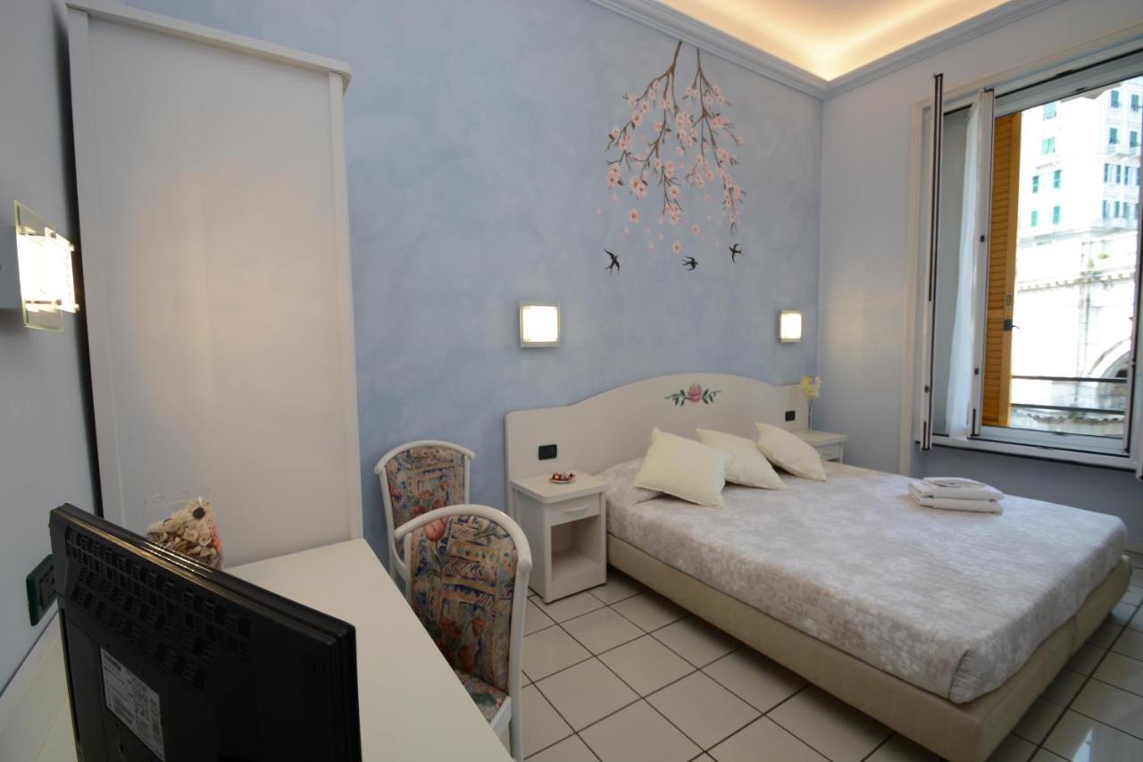 Soana City Rooms Genua Buitenkant foto